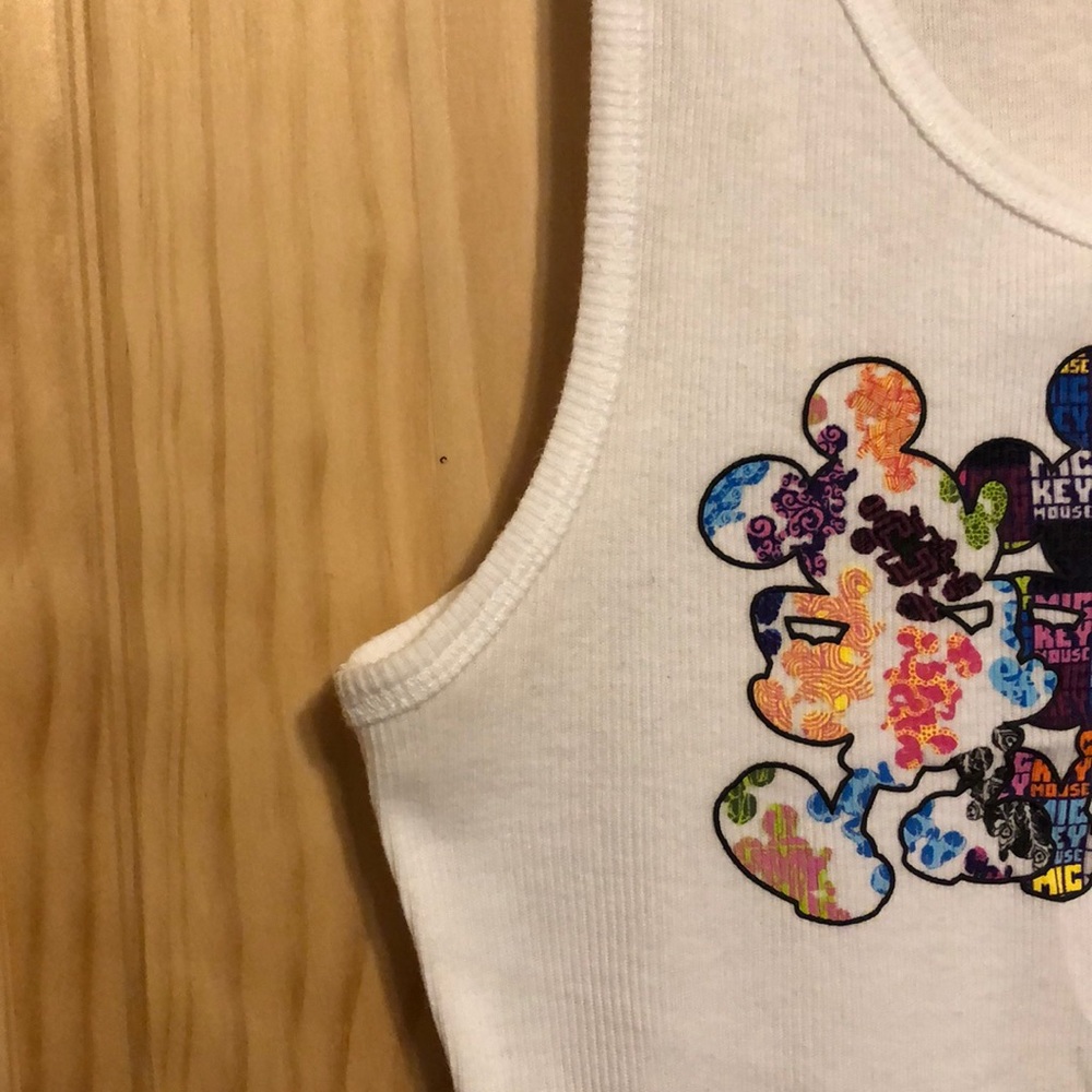💟 (5 for $30) *NEW* Disney / Mickey tank top - Picture 4 of 5